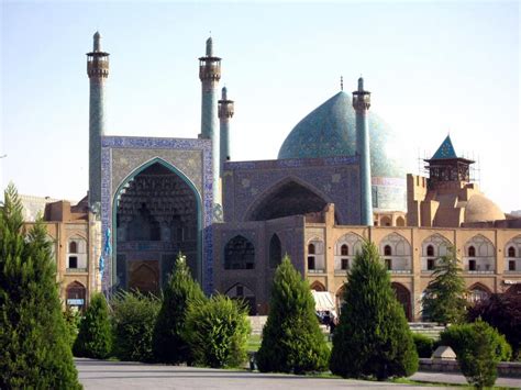  Ekhtiar Mosque: Unveiling History and Splendor in the Heart of Esfahan