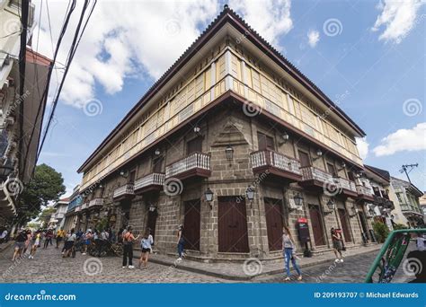 Casa Manila: A Glimpse into Philippine Colonial Past and Architectural Marvel!