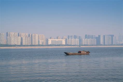 QianTang River: Breathtaking Scenery and Historical Significance Await!