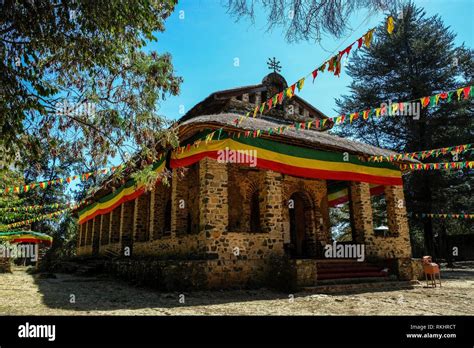 The Fascinating Debre Berhan Selassie Church: Exploring Ethiopian Religious History and Artistic Brilliance!