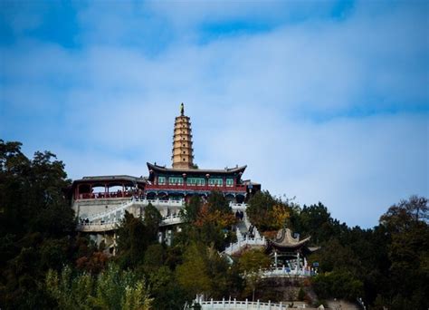 White Pagoda Park Historical Significance and Architectural Marvels!