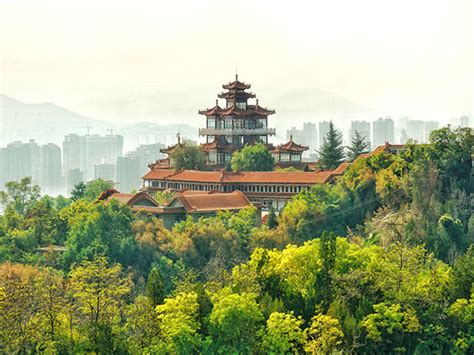 White Pagoda Park: Majestic History Overlooking the Yellow River!